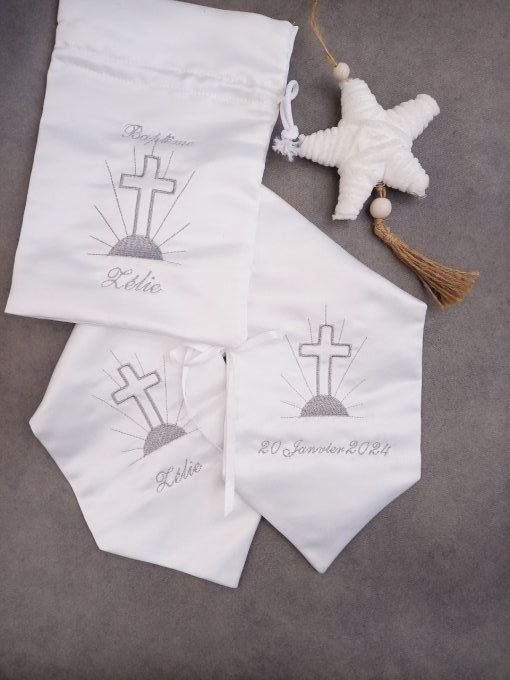 étole de baptême personnalisée croix 6